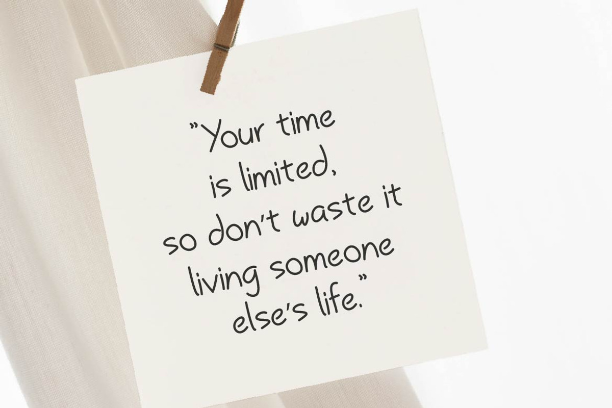 Handwish Handwritten Font, a Handwritten Font by Artiveko (Photo 4 of 8)