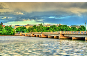 The Kutz Memorial Bridge across the Tidal Basin in Washington, D.C., a Nature Photo by Leonid Andronov
