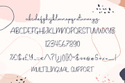 The Raffles, a Script Font by Tastype (Thumbnail 6 of 7)