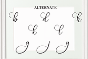 Mockup Vintage | Script Font, a Handwritten Font by Scratchones (Thumbnail 8 of 9)