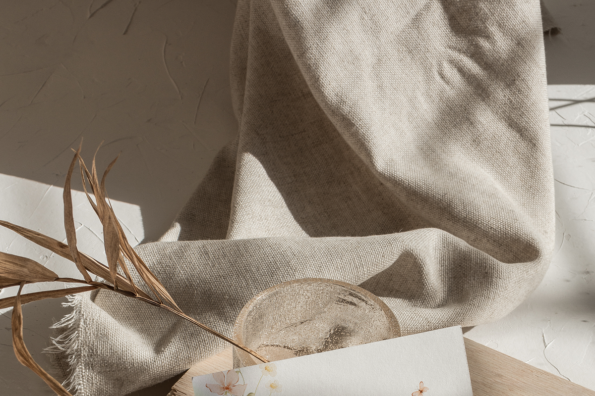 Delicate Watercolor Wildflowers, a Decorative Illustration by Altea Design Studio (Photo 4 of 12)