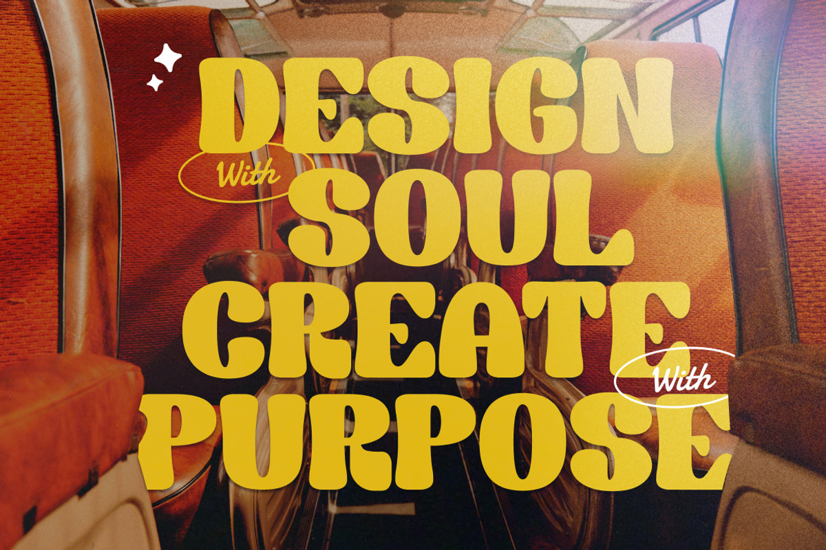Vintique Retro Display, a Serif Font by Decoconio Design (Photo 2 of 7)