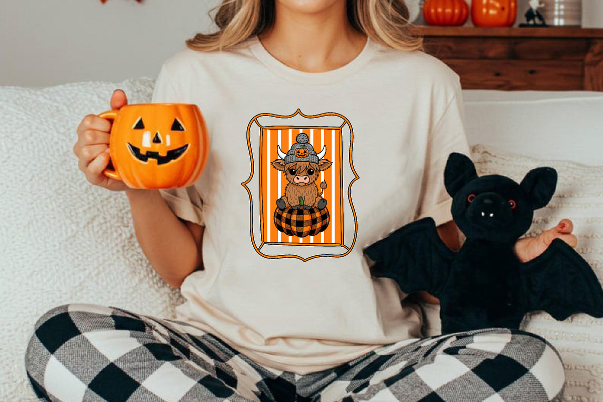 Halloween Highland Cow Hand-Drawn, an Illustration by CreationArt (Photo 3 of 5)