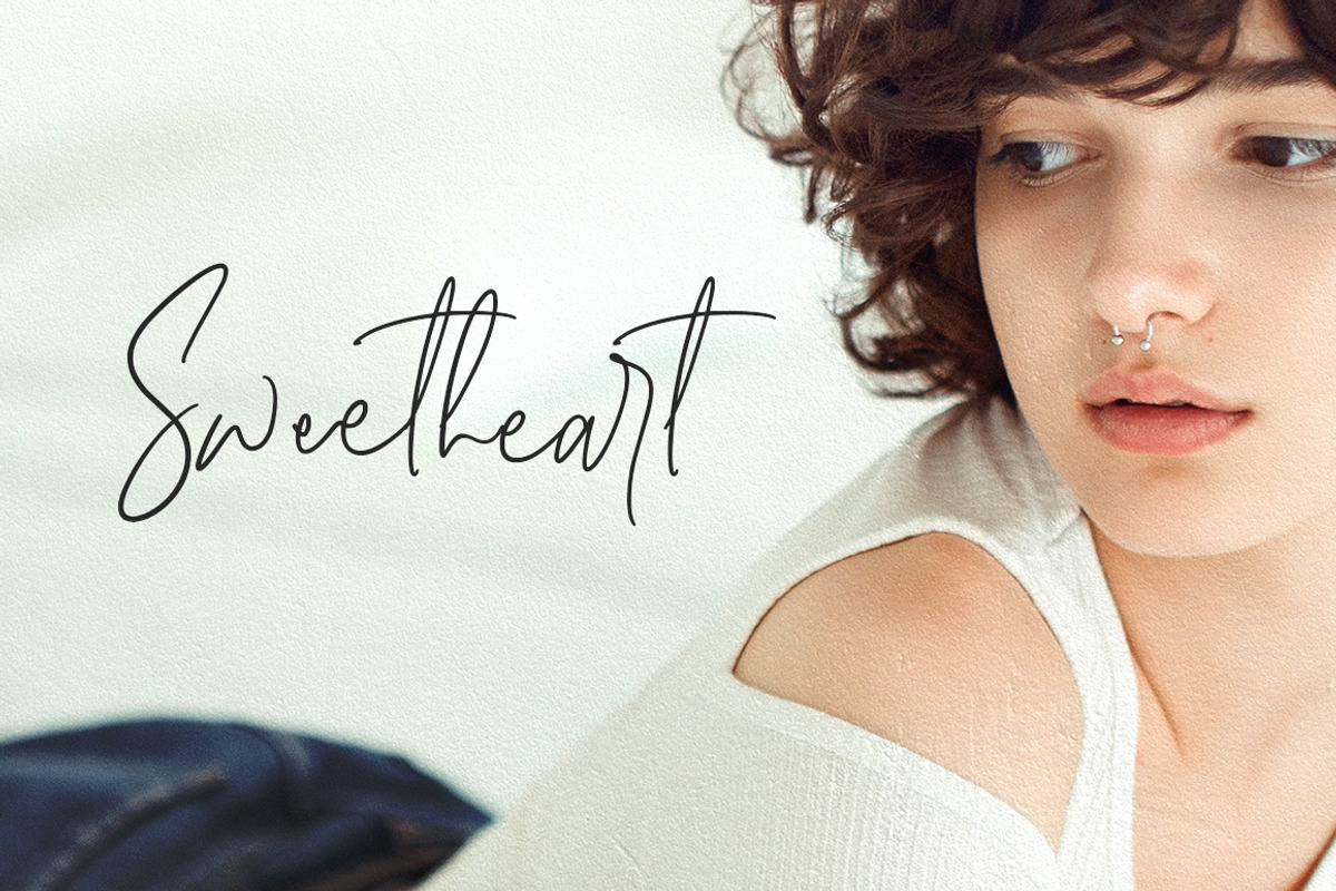 Cherrydorry - Chic Handwritten Font preview 2