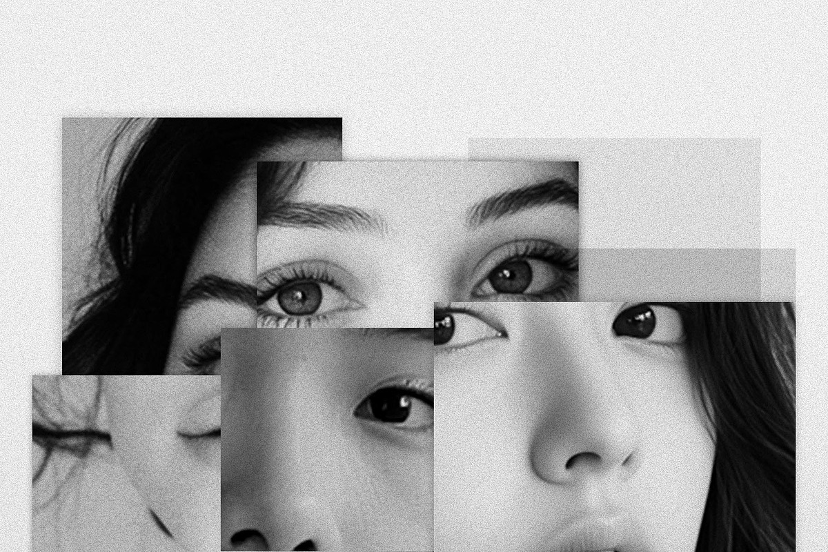 Abstract Fragmented Shapes Template, an Action Add-On by MRI STUDIO (Photo 13 of 21)