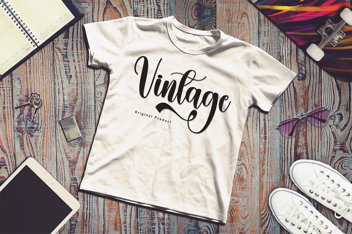 Darling | Script Font, a Handwritten Font by Scratchones (Photo 4 of 9)