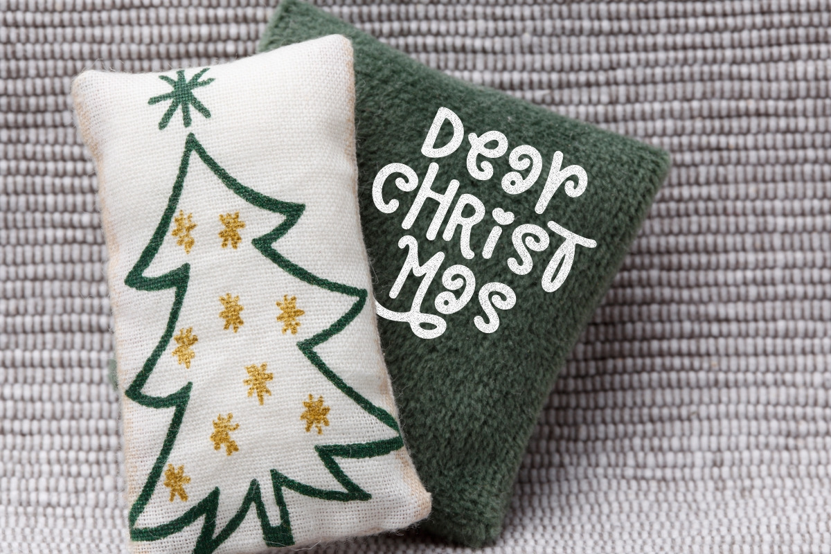 Wishes Christmas - Cute Mix Font, a Handwritten Font by SaktiAvellin (Photo 6 of 8)