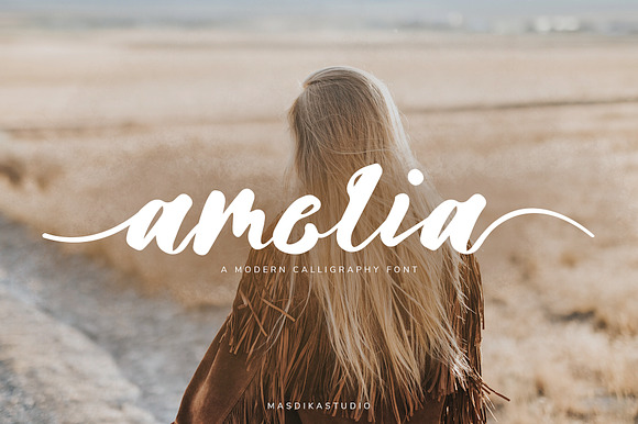 Amelia Modern Calligraphy Font preview 8
