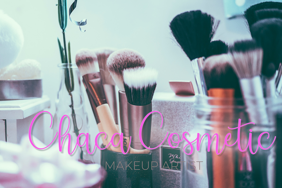 Aesthetic Script, a Script Font by Zulkhairi Lettering (Photo 5 of 8)