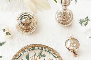Passover table setting with candlest, a Photo by Dvoevnore photos