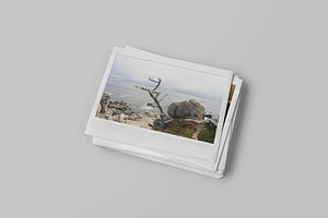 Instant Photo Mockup 4