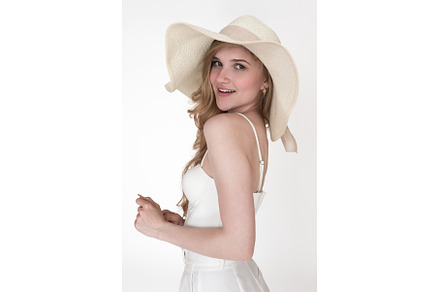 Portrait blondie fashion model, a Person Photo by Alexander-Piragis