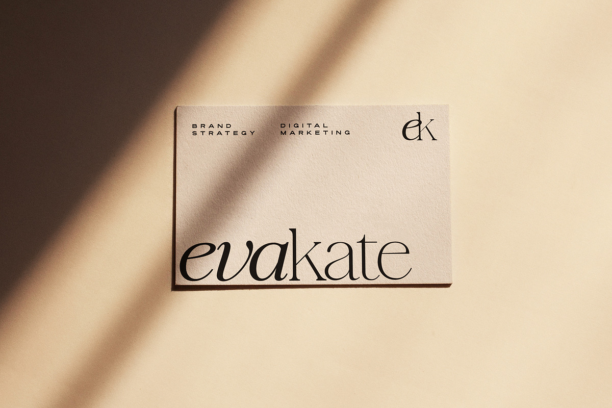 La Luxes Serif Pro 12 Font Family, a Serif Font by Sam Parrett (Photo 10 of 12)