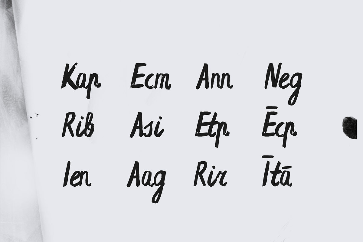 Espa Extended Brush Font preview 8