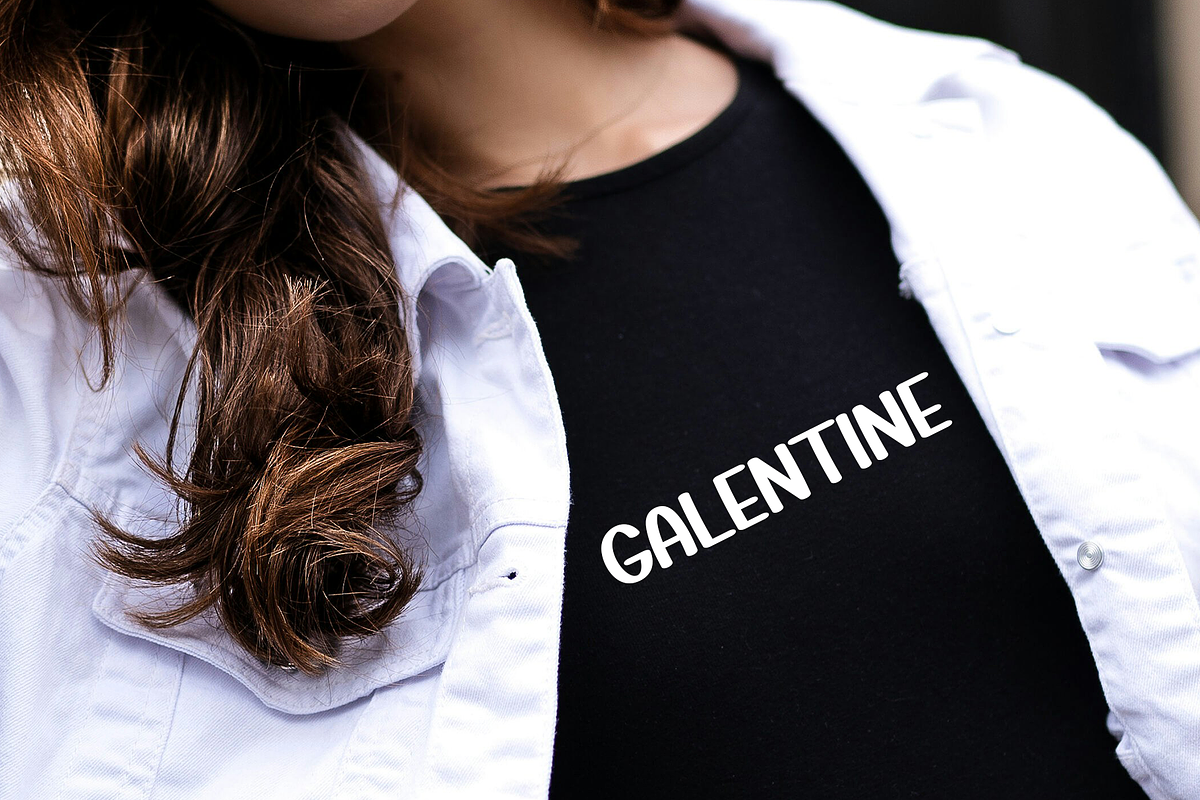 Simple Present, a Sans Serif Font by InermediaSTUDIO (Photo 7 of 8)