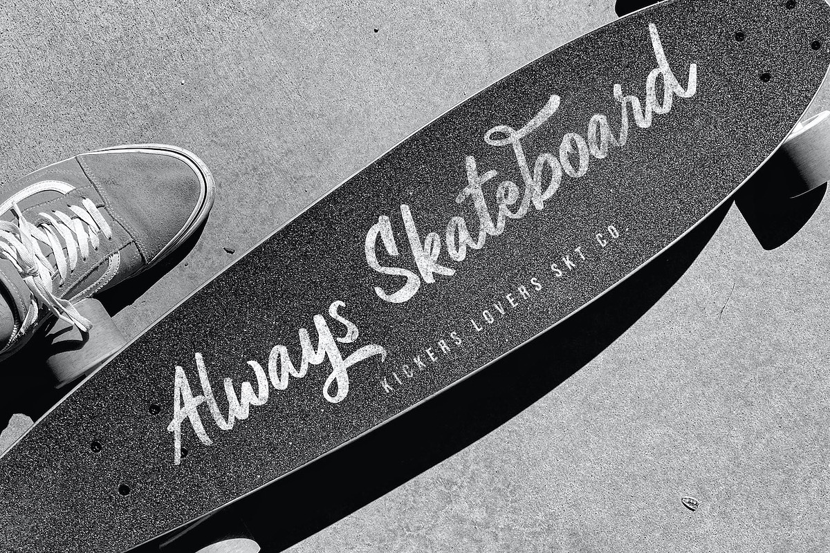 Rezojas - Bold Script Font, a Script Font by StringLabs (Photo 9 of 13)