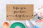 Queen Bee Script Font, a Script Font by Beck McCormick (Thumbnail 7 of 10)