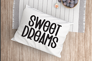 Chirtmas Queen | Script Font, a Script Font by Scratchones (Thumbnail 2 of 8)