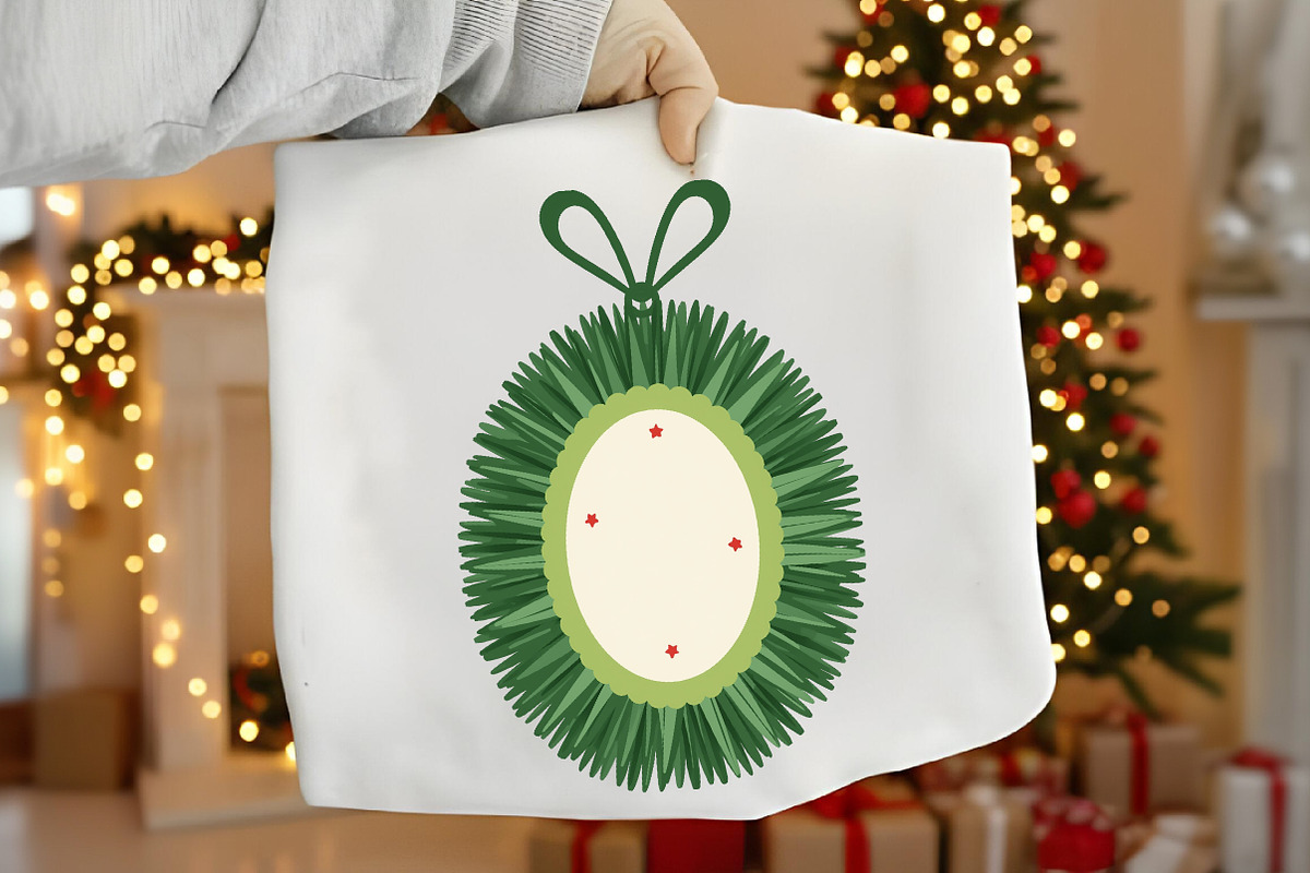 Coquette Christmas Frame Border, an Illustration by Canvas Craft (Photo 4 of 5)