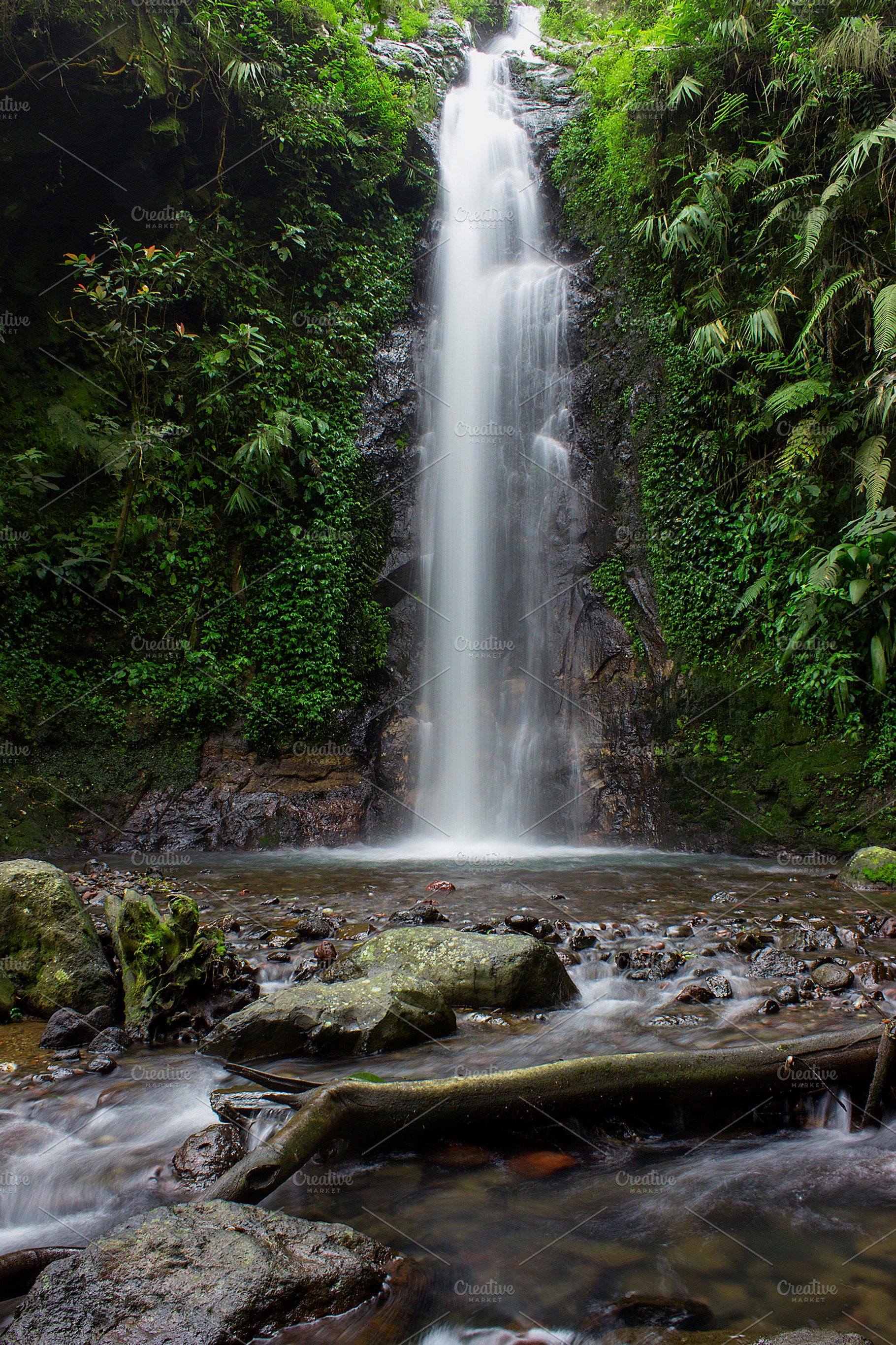 Mandala Waterfall, a Nature Photo by Salman Photocreative