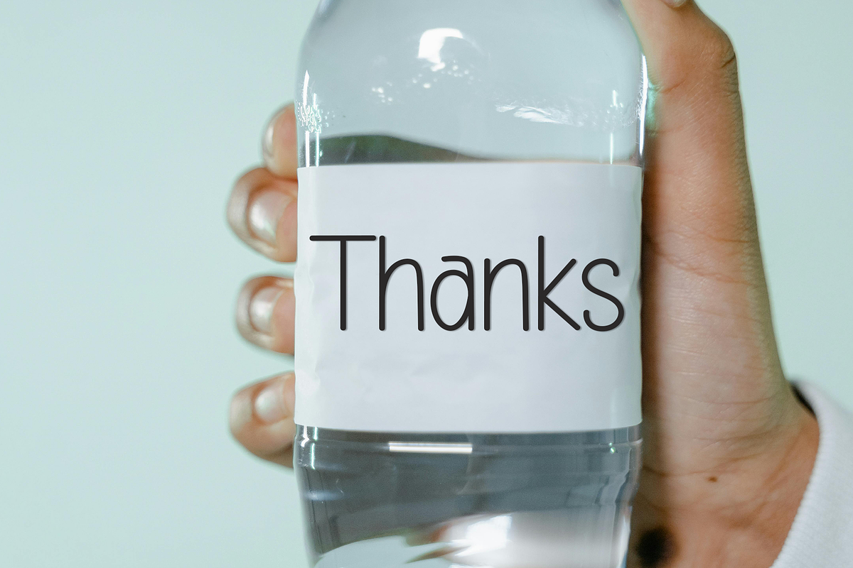 HAPPY DESIGNER, a Handwritten Font by InermediaSTUDIO (Photo 8 of 8)