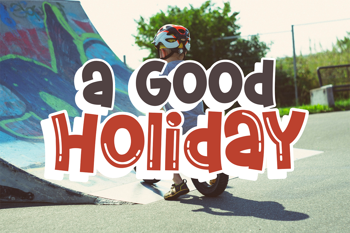 Rhuma Sinera Font, a Handwritten Font by Mabhal Studio (Photo 6 of 9)