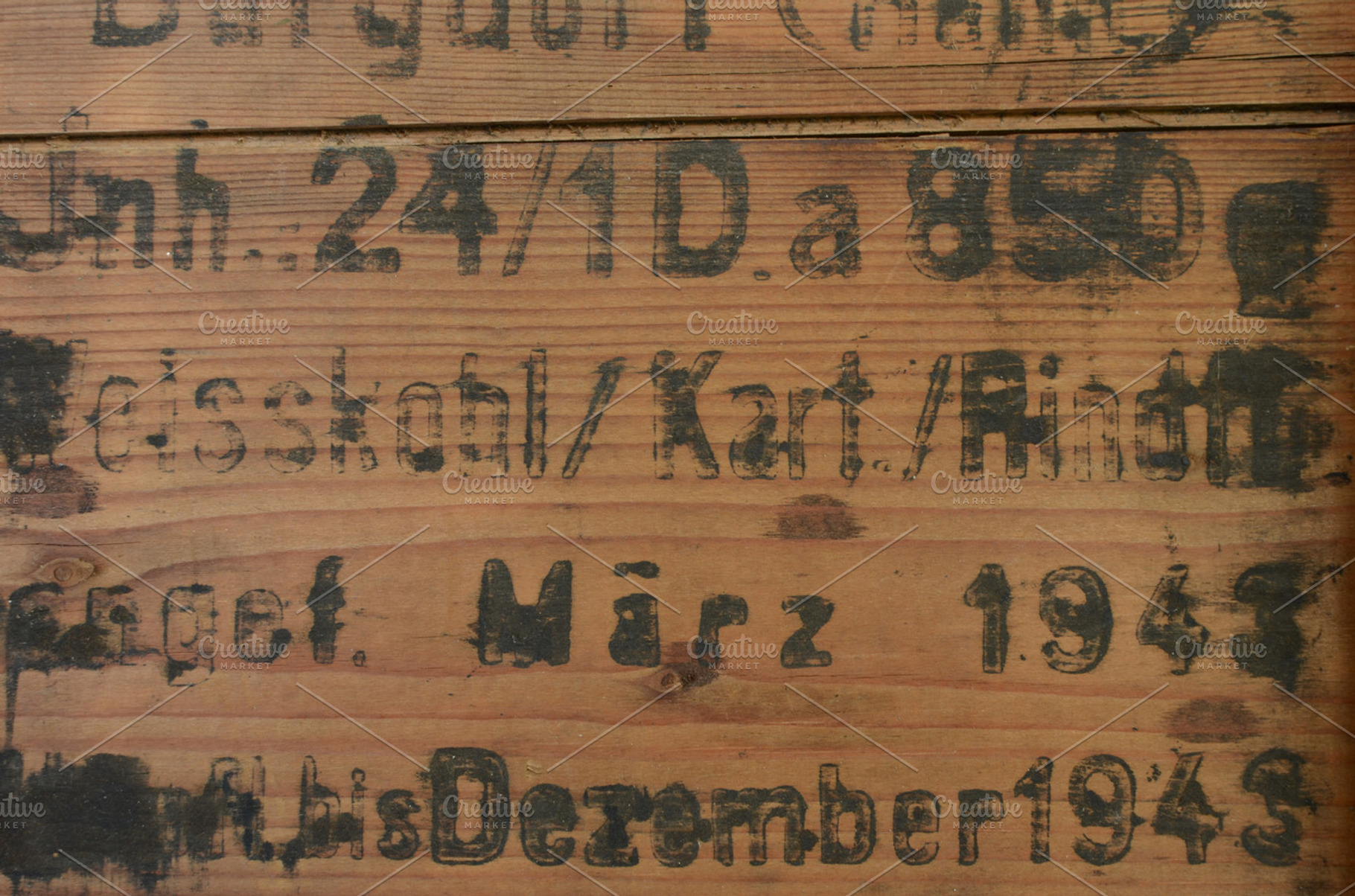 Wooden Box / Background