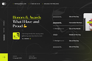 Personal Portfolio & Resume WP Theme, a WordPress Template by UInstrument (Thumbnail 7 of 12)
