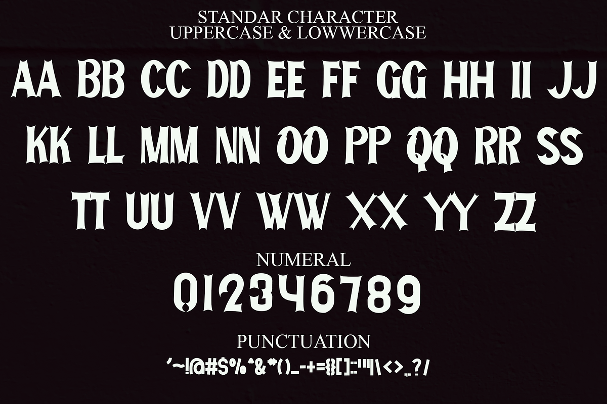 Christmas Display, a Script Font by InermediaSTUDIO (Photo 5 of 8)