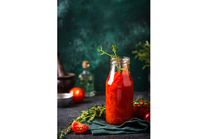 Traditional Italian tomato marinara, a Food & Drink Photo by Yulia Furman