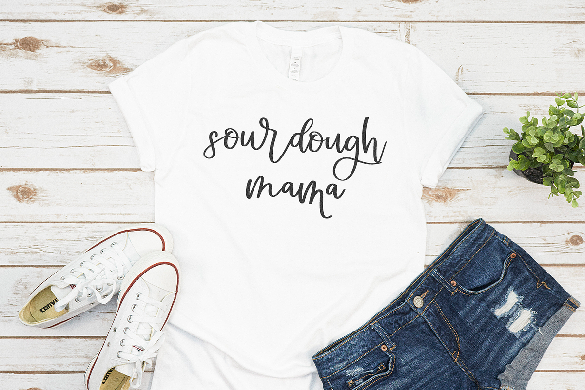 Cottage Charm Calligraphy Font, a Script Font by Beck McCormick (Photo 2 of 10)