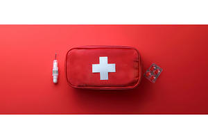 Emergency medical kit with syringe, a Health & Medical Photo by piter.goskov