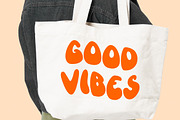 Fancy Arts - Groovy Retro Font, a Font by Arendxstudio (Thumbnail 5 of 9)
