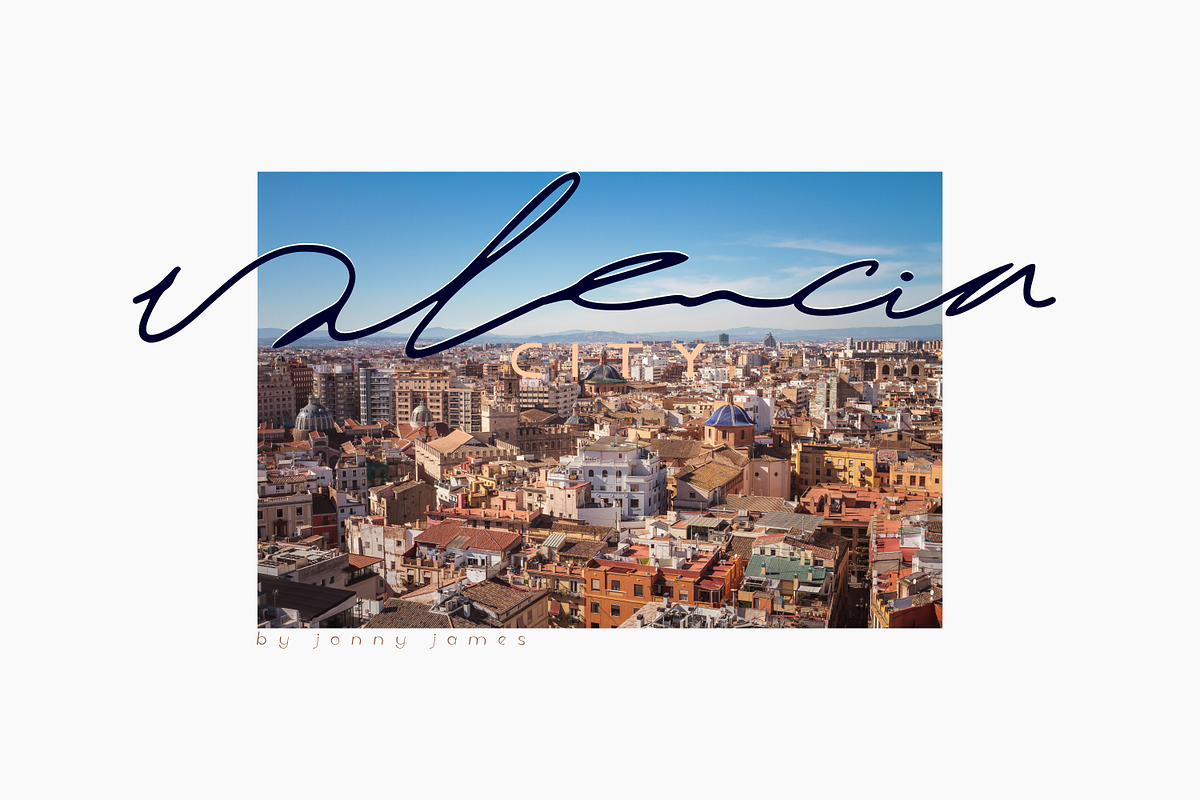 Lousita | Signature Script, a Script Font by Mozyen Studio (Photo 2 of 12)