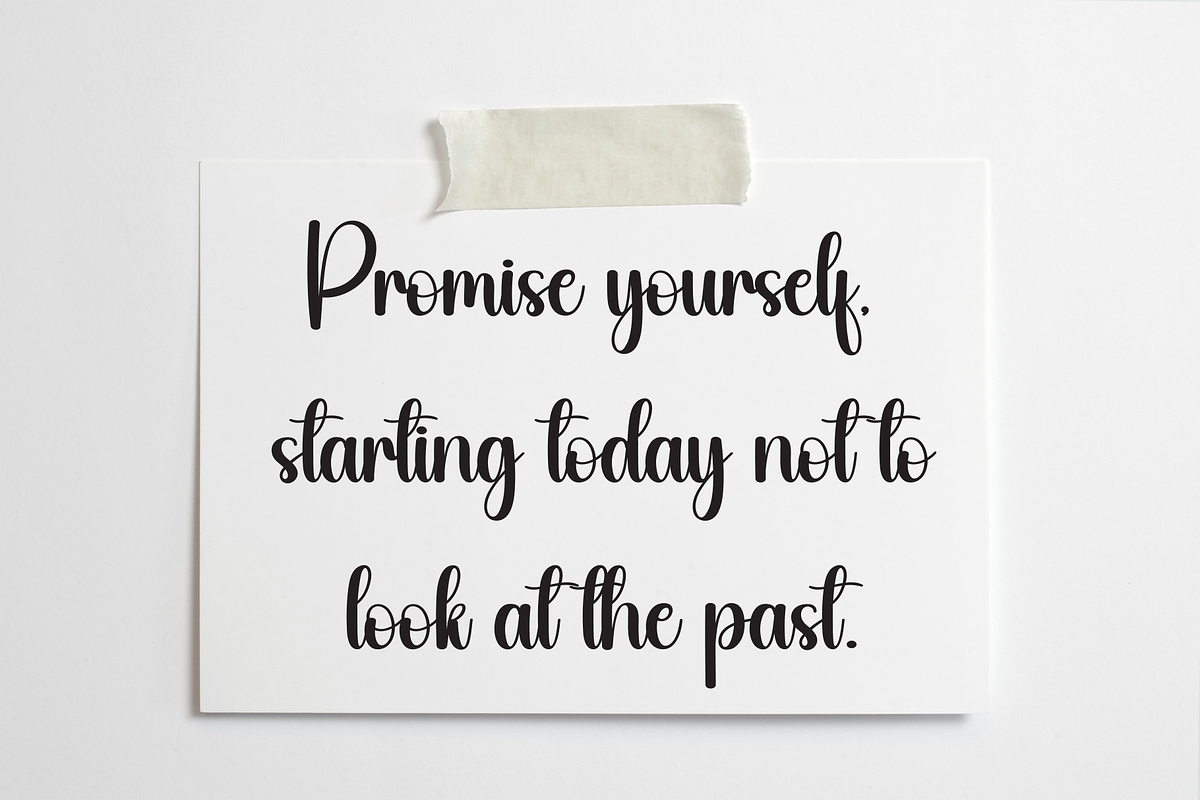 Mountain | Script Font, a Handwritten Font by Scratchones (Photo 2 of 9)