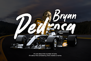 Remontada – Brush Display Font, a Handwritten Font by Fikryal Studio (Thumbnail 3 of 12)