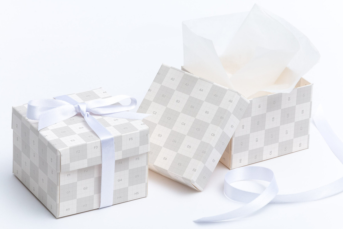 Cube Gift Box Mockup 01, a Packaging Mockup by Ktyellow (Photo 2 of 3)