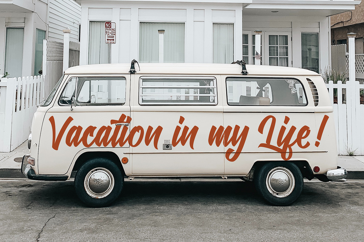 Chamberton - Script Font preview 7