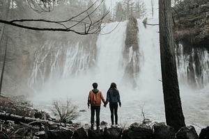 Epic Couple Nature Photo Wuttt