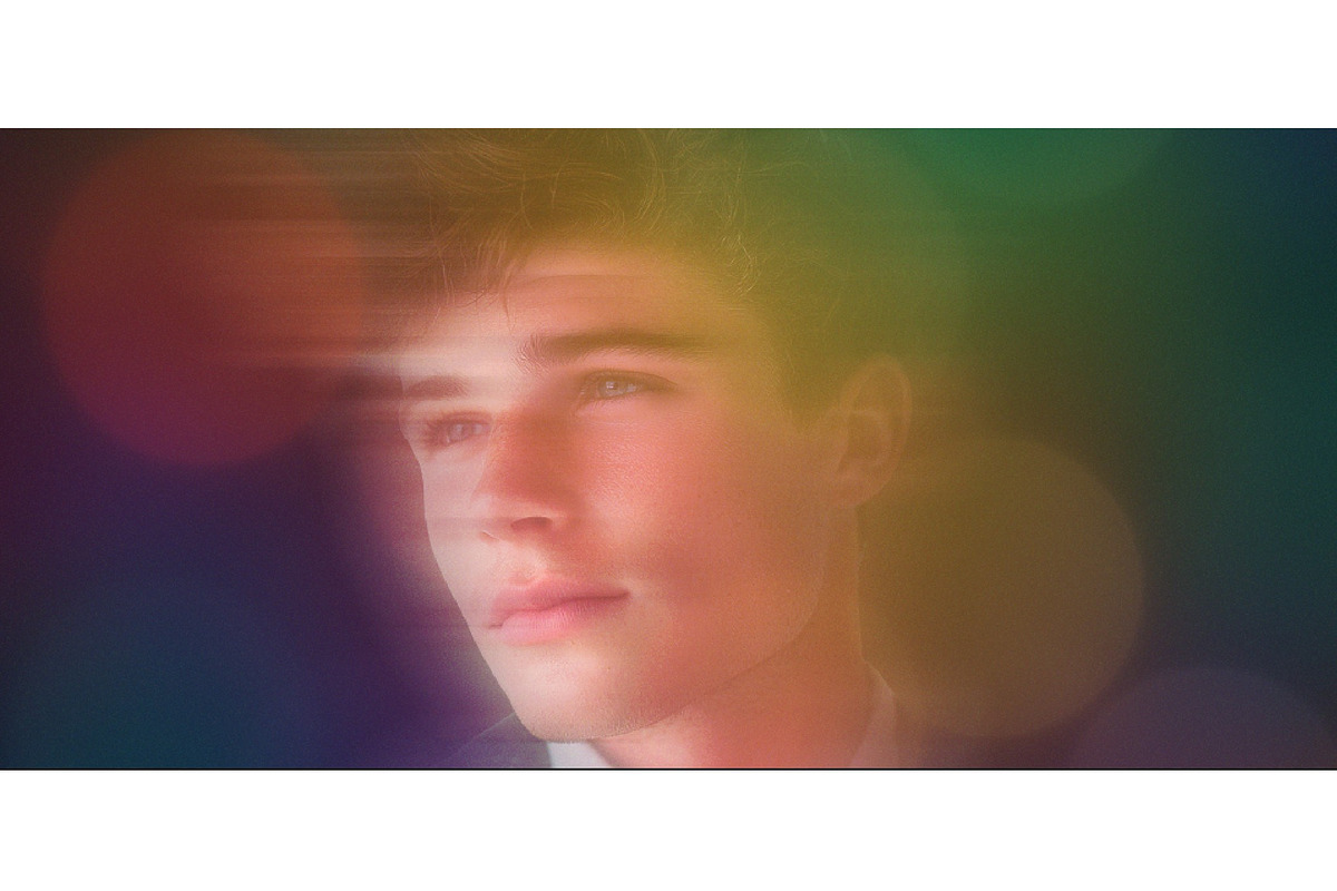 Lens Distort Effect Mockup, a Layer Style Add-On by studiogstock (Photo 2 of 4)