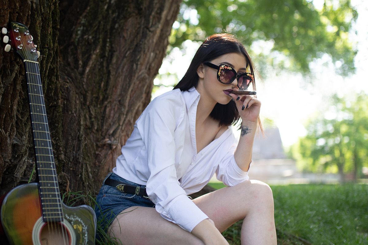 5 Most Wanted Lr PRESETS: Portrait, a Photo by ONE Click EDIT Collection (Photo 3 of 23)
