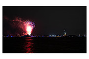 New York City Fireworks Photo Bundle, an Arts & Entertainment Photo by Full Circle Design Studio (Thumbnail 13 of 14)