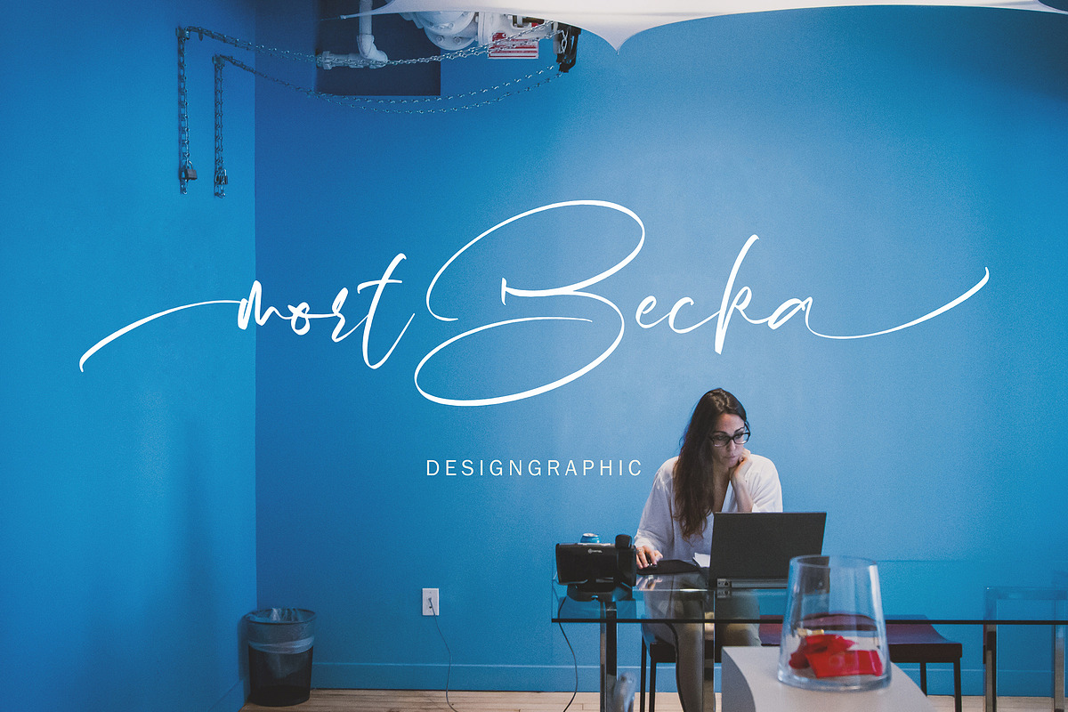 FonttSetya Black Friday, a Script Font by pineungtype (Photo 7 of 8)