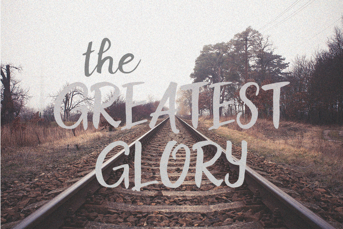 Marisha Script Font preview 5