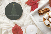 Christmas tree, an Illustration by Julia Martyshkina (Thumbnail 3 of 10)