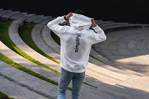 Hoodie MockUp Street Style 2021