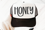 Golden Peach | Handwritten Font, a Handwritten Font by KA Designs (Thumbnail 3 of 10)