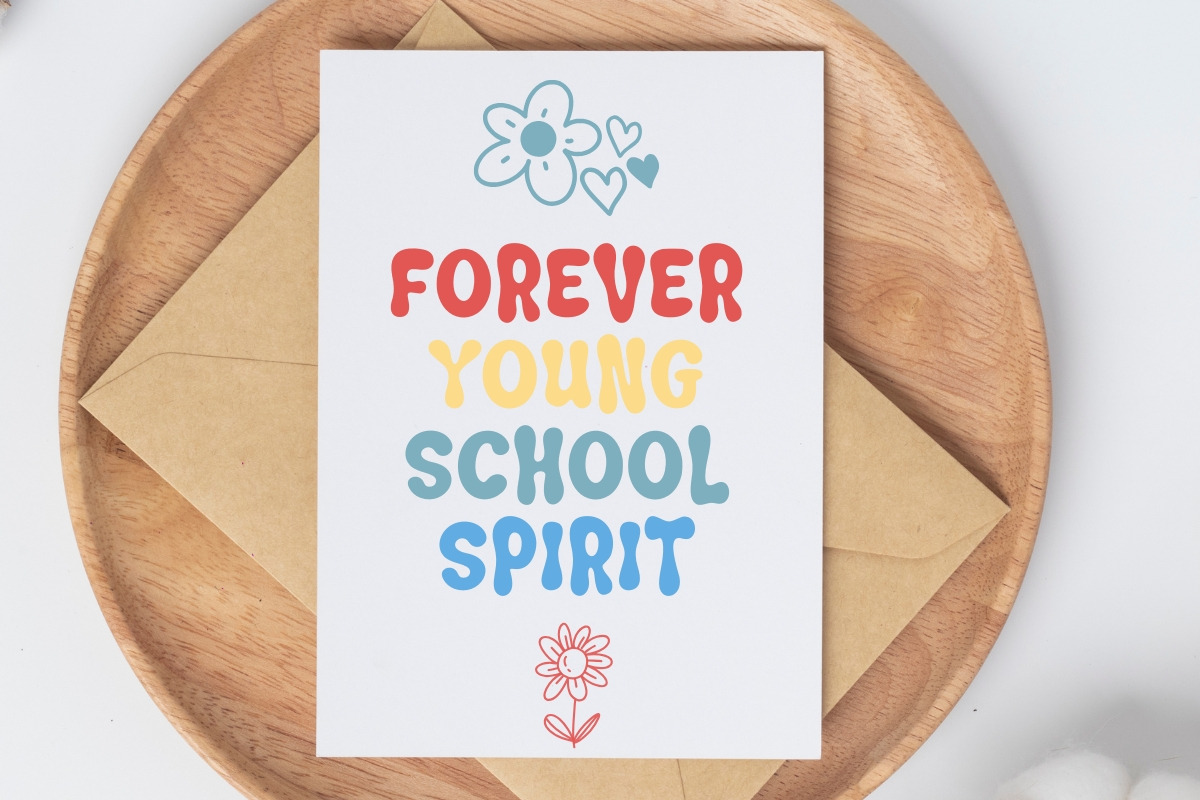 Chalk Groover - Groovy Mix Font, a Handwritten Font by SaktiAvellin (Photo 5 of 6)