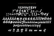 Benitsuki - Display Brush Font, a Handwritten Font by tkzgraphic (Thumbnail 5 of 10)