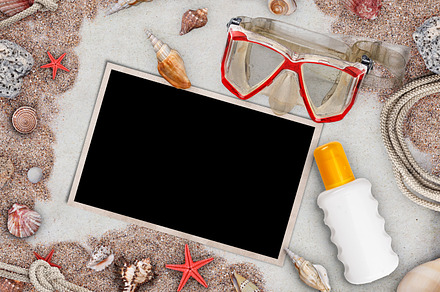 Summer frame featuring season, space, and seashell preview 6